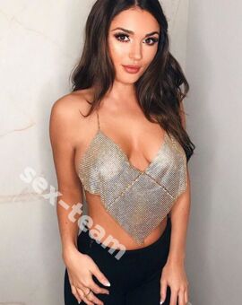 Алина